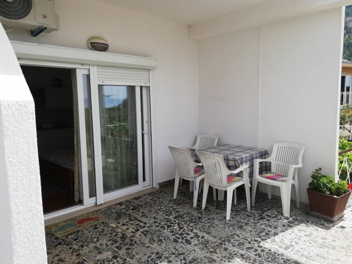 Apartments Medici Zaostrog Exterior photo